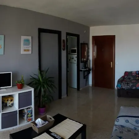 Διαμέρισμα Apartamento Las Estrellas Τορρεμολίνος